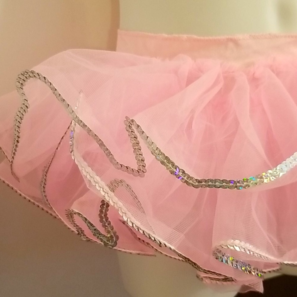 (S) Vintage Pink Silver Dance Tutu Rare Find Pristine Condition Ballerina